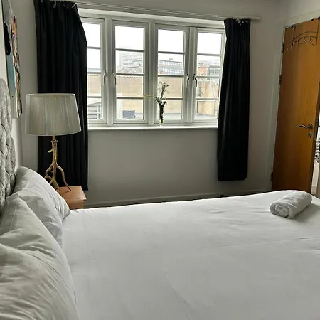 Nottingham Central Apartment With Balcony And Two Bedrooms Exterior photo