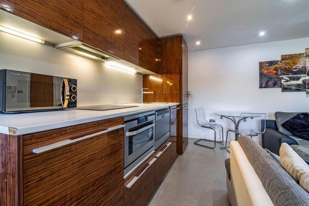 With Balcony And Two Bedrooms Apartment